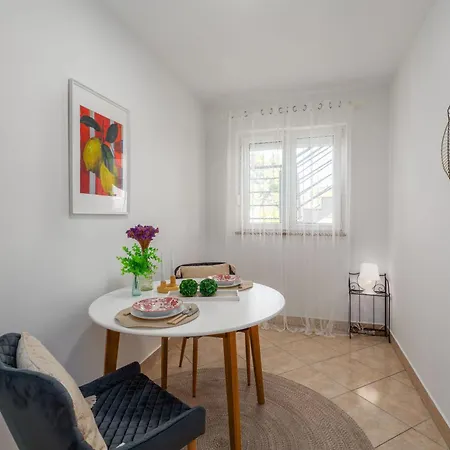 Apartment Klimatisierte Marica 2 Mit Balkon Porec