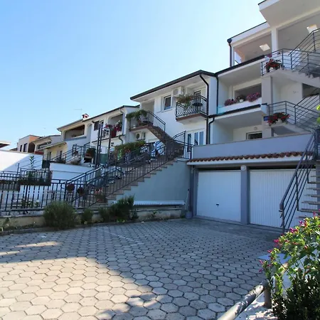 Klimatisierte Marica 2 Mit Balkon Apartment